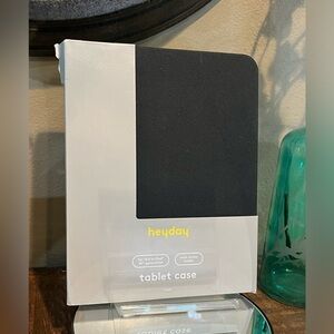 Heyday tablet case, new!